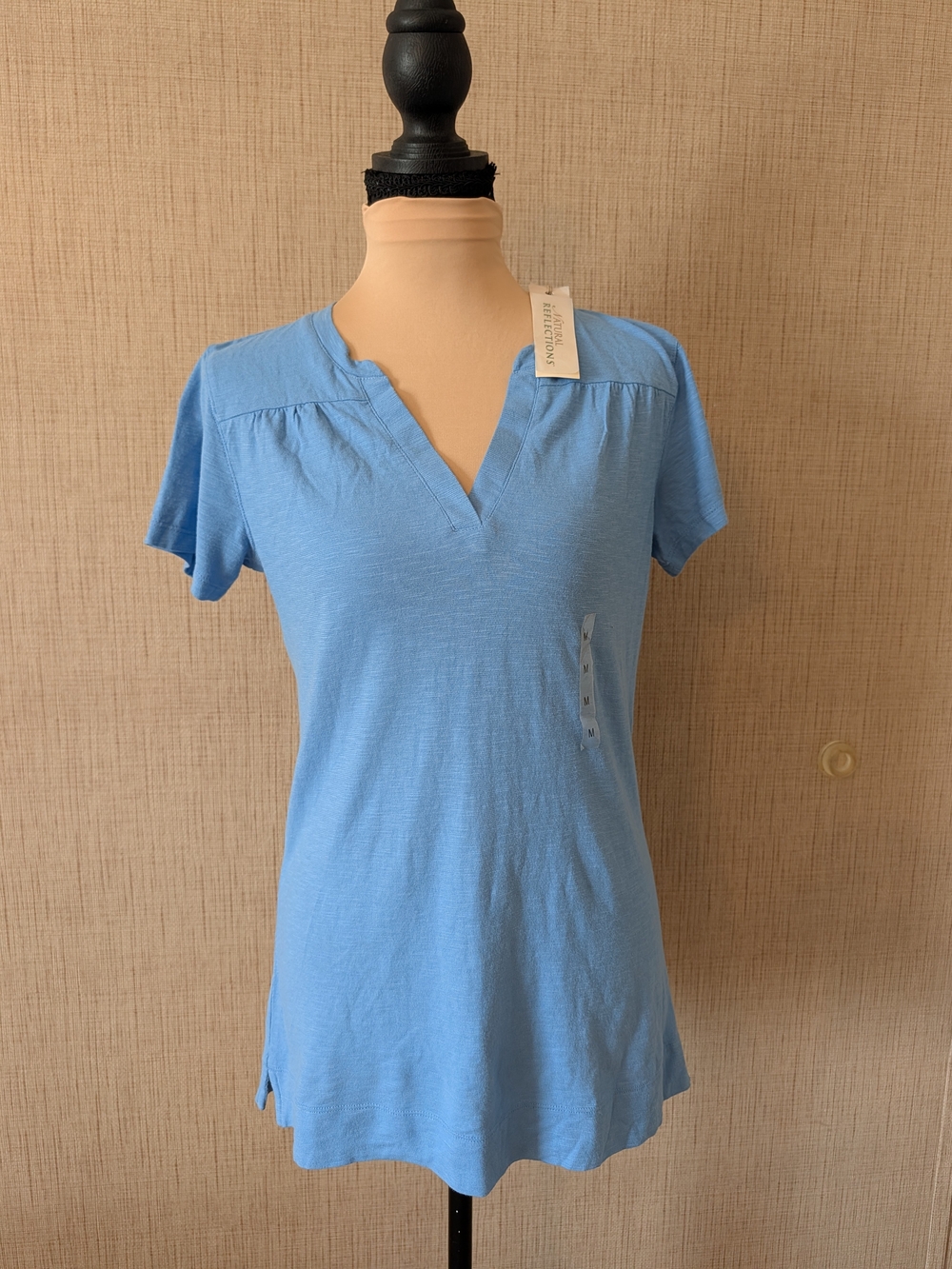 Natural Reflections Women's Sky Blue Notch V-Neck Short Sleeve Top